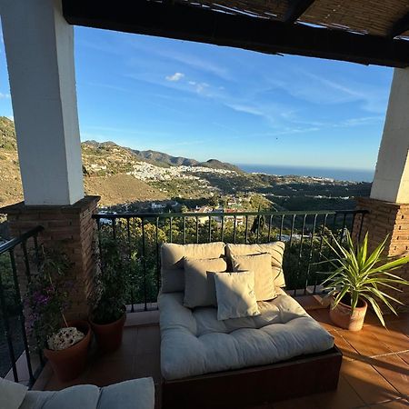 Villa En Frigiliana Con Piscina, Jacuzzi Y Espectaculares Vistas 外观 照片