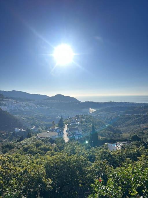 Villa En Frigiliana Con Piscina, Jacuzzi Y Espectaculares Vistas 外观 照片